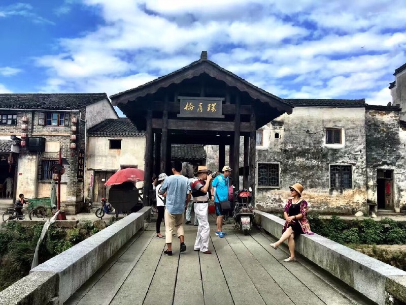 环秀桥,是呈坎古村内最著名的一座小桥