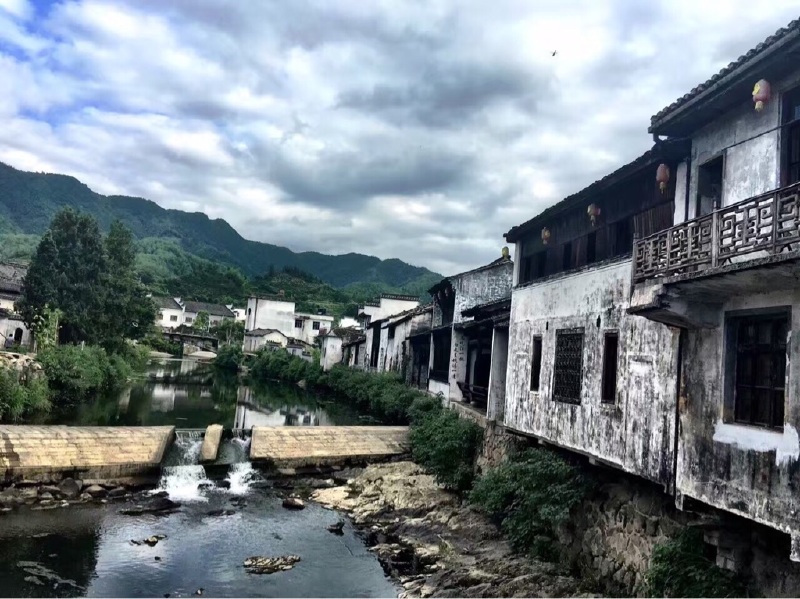 环秀桥,是呈坎古村内最著名的一座小桥