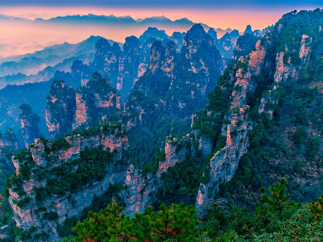  张家界森林公园-袁家界-杨家界-天子山-天门山玻璃栈道3日游>精致20