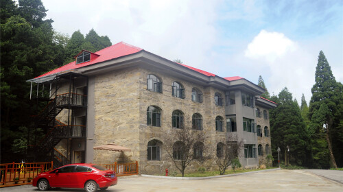  庐山石门涧自驾2日游>宿庐山芦林饭店