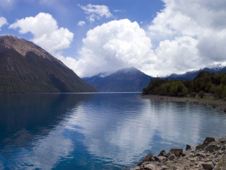 西藏林芝巴松措景区