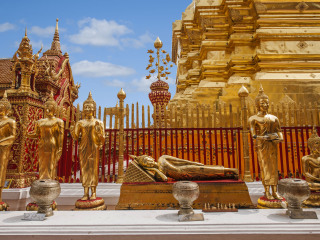 素贴寺释迦摩尼真身舍利塔