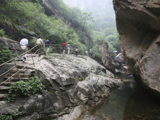 黑龙潭自然风景区