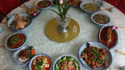 羌族十三花(参考图片)