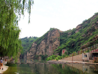 青龙峡旅游度假村