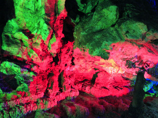 杭州临安瑞晶石花洞