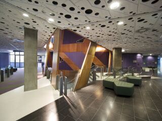 新南威尔士大学