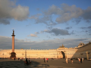 圣彼得堡宫殿广场