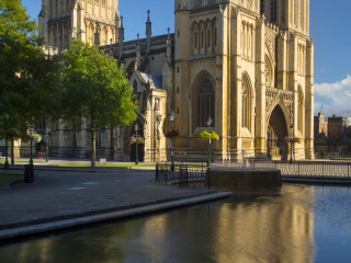 布里斯托尔大教堂