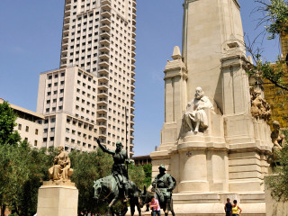 塞万提斯纪念碑