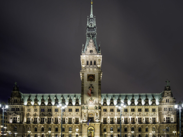 上海-北欧四国+俄罗斯-德国14日游 东航直飞 双