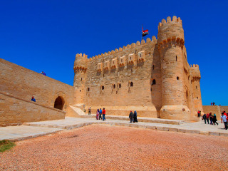 亚历山大灯塔遗址