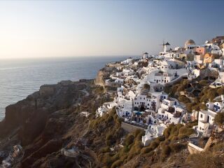 尼亚卡美尼火山