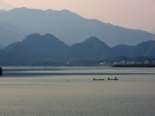 杭州桐庐垂云通天河