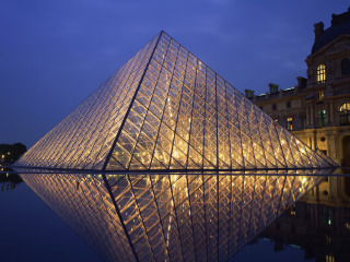 法国卢浮宫卡鲁塞尔商廊