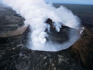 活火山岛