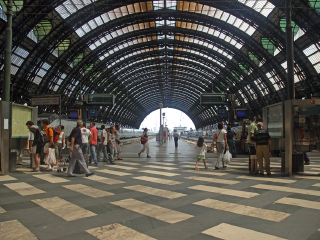 米兰中央火车站