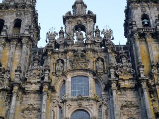 圣地亚哥德孔波斯特拉大教堂