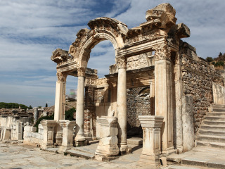 德尔斐考古遗址