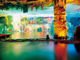 新桥聋子河大溶洞