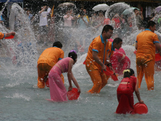 曼斗民俗活动村