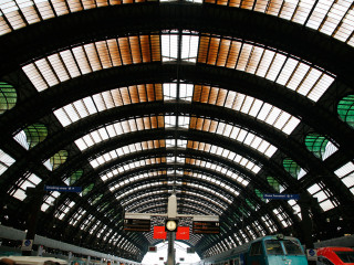 米兰中央火车站