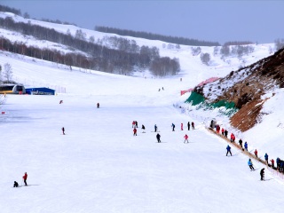 商量岗滑雪场