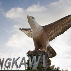老鹰广场