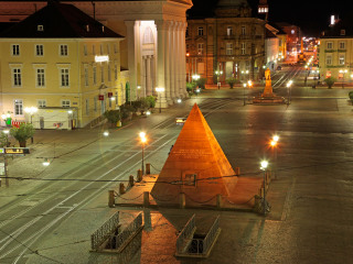 卡尔斯鲁厄金字塔