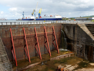 泰坦尼克号船坞