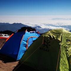 牛背山