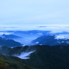 牛背山