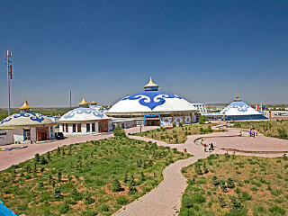 赛汗塔拉渡假村