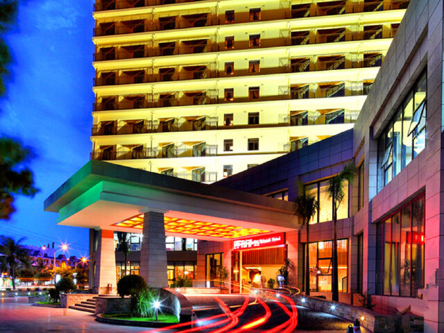 三亚君锦滨海酒店(rising triumph hotel)