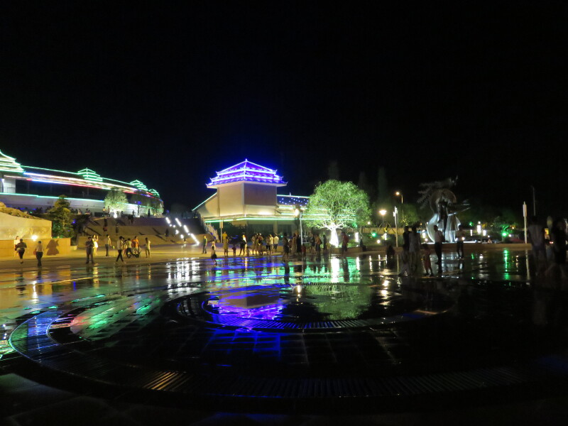 我寄愁心与明月随风直到夜郎西黔滇门户怀化行