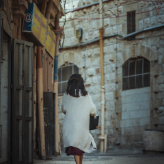 美女背影