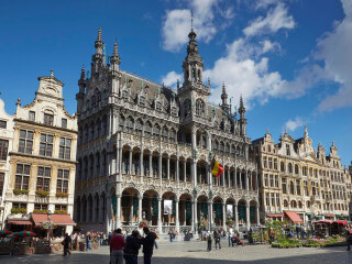 布鲁日市集广场