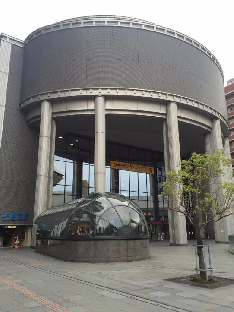 jr难波站,梅田站,我记得都挺大的,分分钟谁也找不着谁.