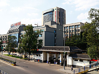 湖南中医药大学含浦校区