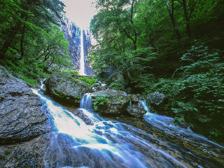 陆河黄布寨瀑布