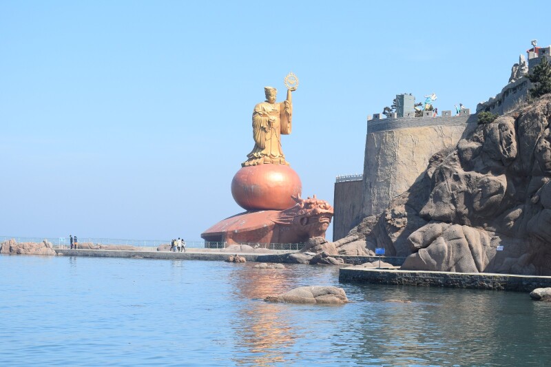 威海太阳神像,威海海像,威海大明图片_大山谷图库