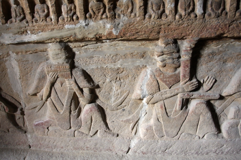 这是巩县石窟第三窟中的《帝后礼佛图》