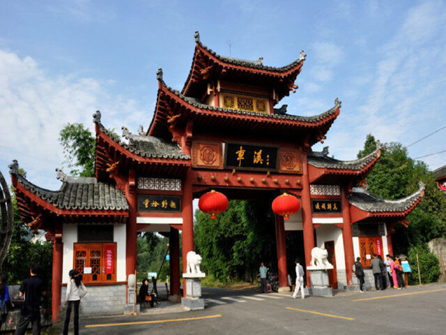  三峡大瀑布-车溪民俗村动车2日游>出游散心好去处,纯玩无购物,穿瀑布