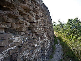古北口保卫战阵亡烈士墓
