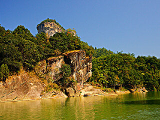 武夷山九十九岩