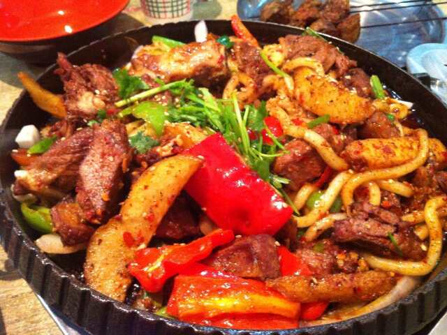 国庆青海湖祁连卓尔山茶卡盐湖门源花海阿柔大寺双飞5