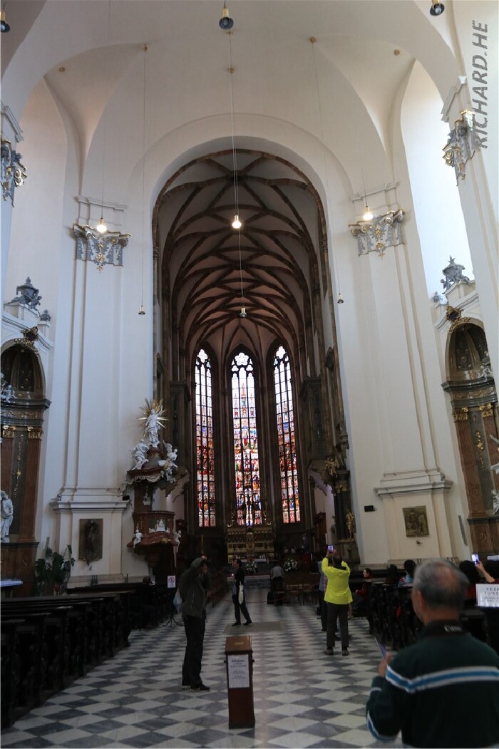 东欧-恬静浪漫之地_林茨中央广场游记_途牛