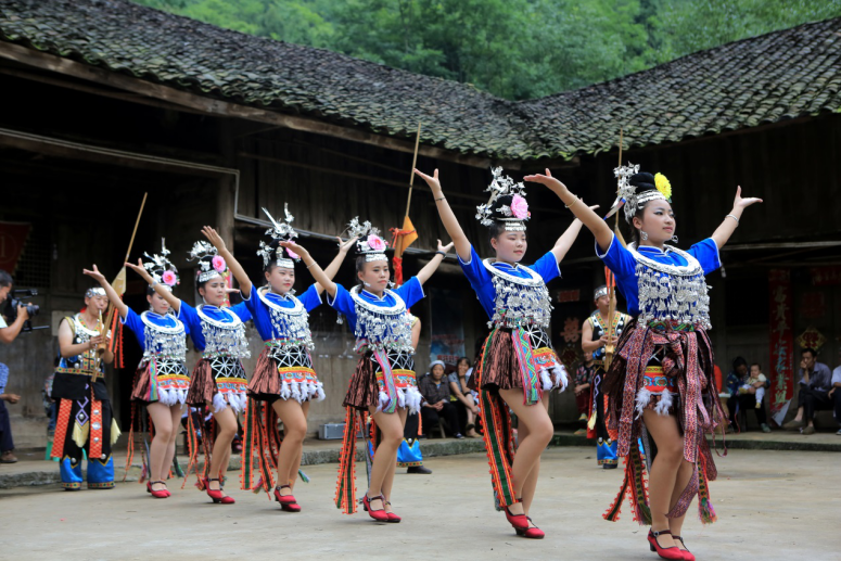重庆武隆声名在外,但天坑寨子里的风土人情你又知多少?
