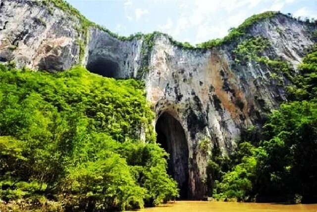 一个游客眼中"亚洲最后的穴居部落"——中洞