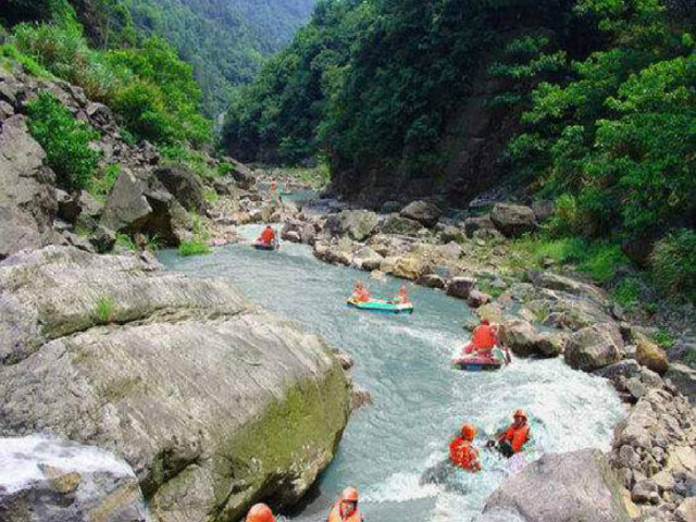  余姚-浙东小九寨芝林-四明山森林公园-丹山赤水-王阳明故居3日游>